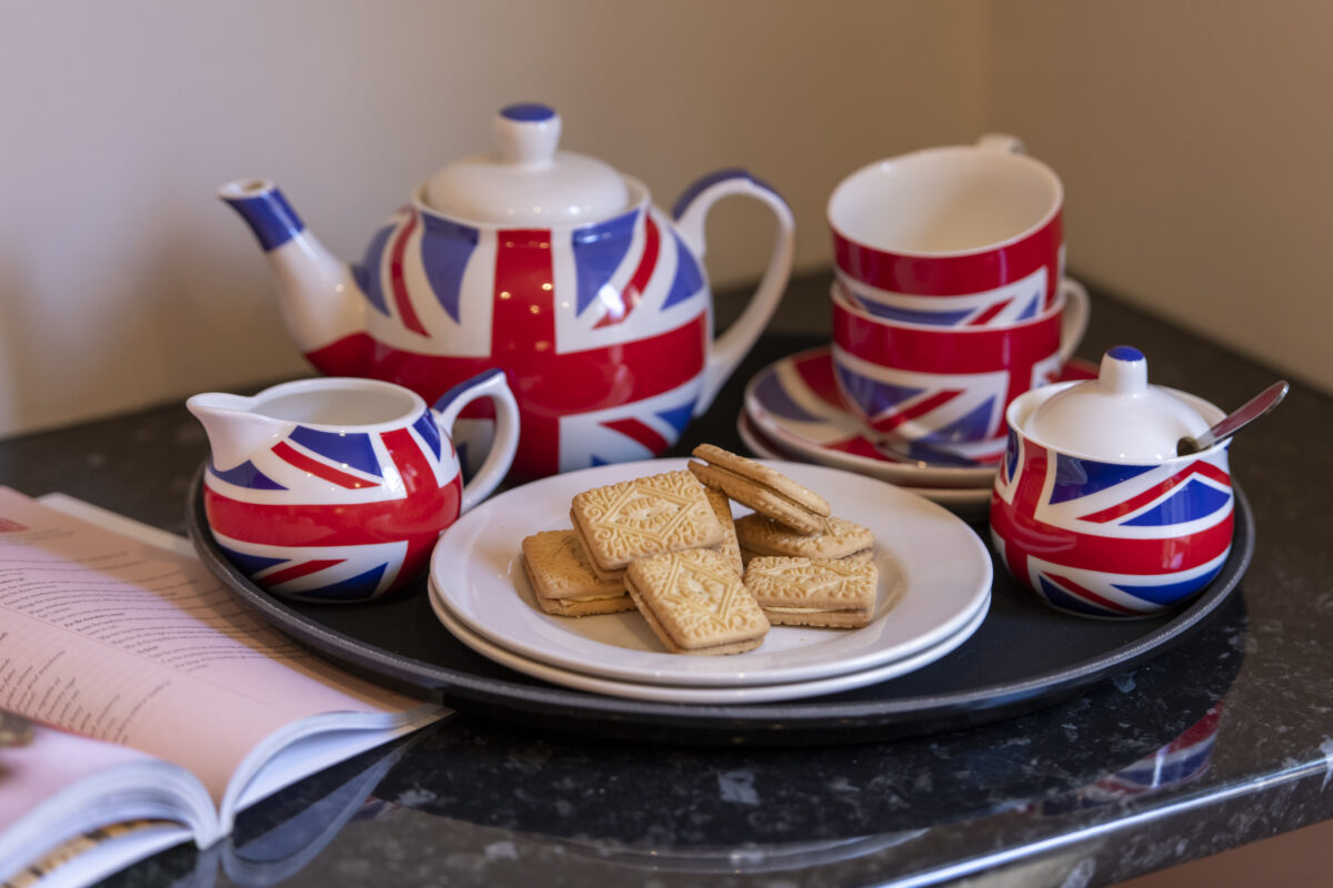 St Clements - Quintessentially British 3 Bedroom House - Fully Serviced Accommodation