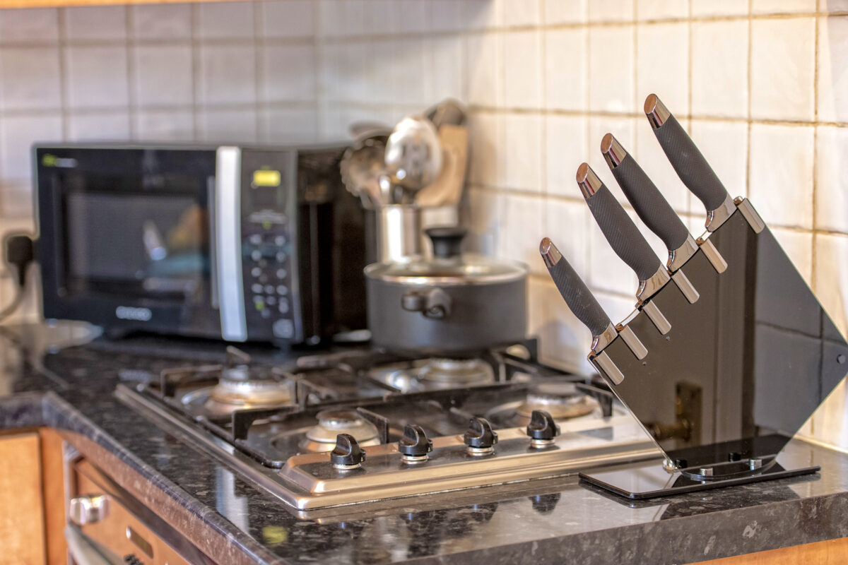 St Clements - Quintessentially British 3 Bedroom House - Fully Serviced Accommodation