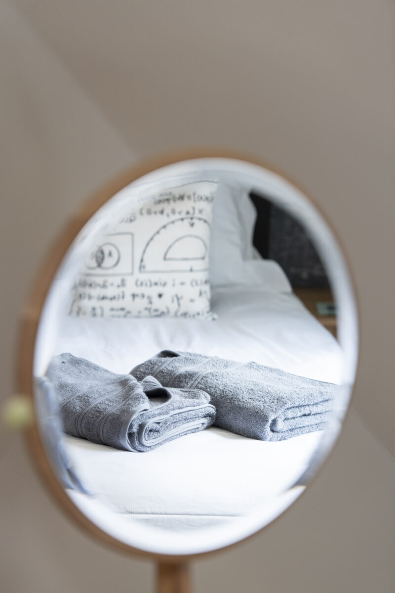 St Clements - Quintessentially British 3 Bedroom House - Fully Serviced Accommodation