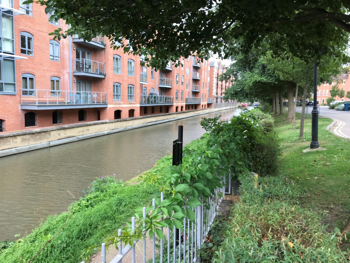 Spacious 5 Bedroom House in Jericho - Fully Serviced Accommodation