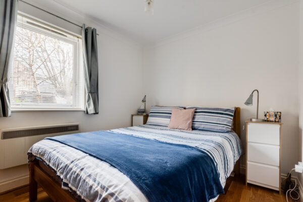 14 Paradise Street, Oxford, UK (2 Bedroom Flat)