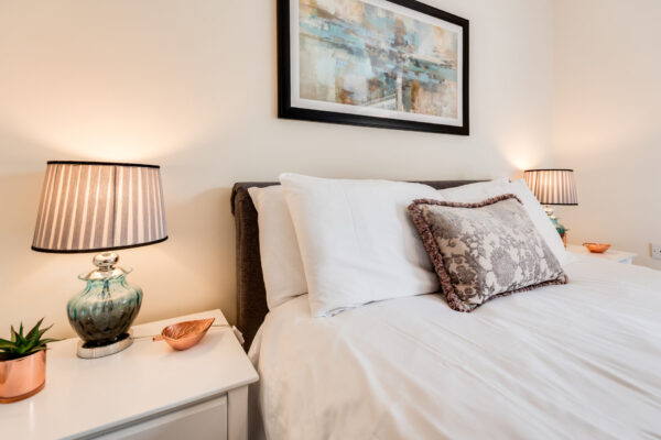 Fully Serviced 2 Bedroom Apartment - Short-Let - OX2