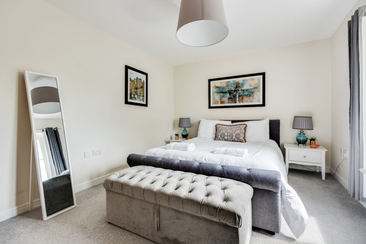 Fully Serviced 2 Bedroom Apartment - Short-Let - OX2