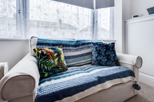 Tasteful 3-BR House with parking near Florence Park