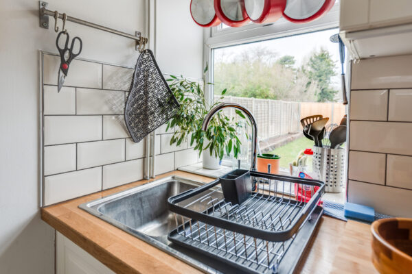 Tasteful 3-BR House with parking near Florence Park