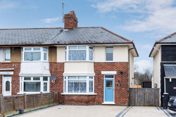 Tasteful 3-BR House with parking near Florence Park