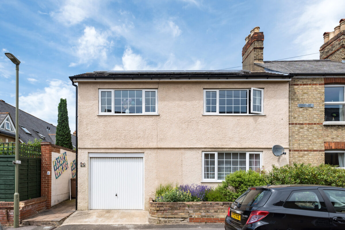 4 bedroom semi-detached house for sale