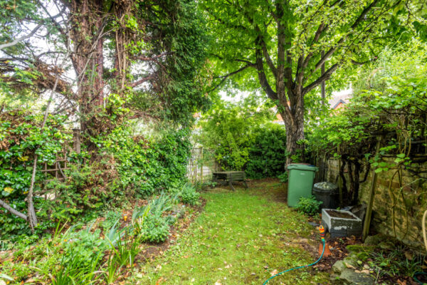 The Summertown STUDIO - 1 Bedroom with kitchenette (Fully Serviced Accommodation)