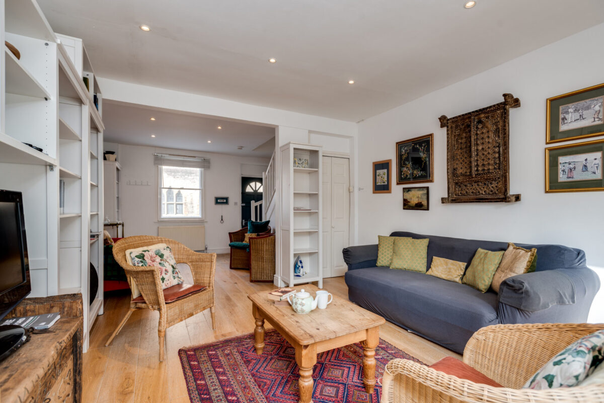 71 Great Clarendon Street, Oxford, OX2 6AU